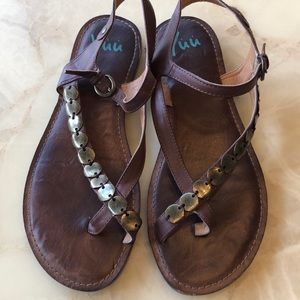 Brown Sandals with metal